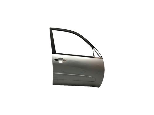 Used Right front door TOYOTA RAV 4 II (_A2_) 1.8 (ZCA25_, ZCA26_, ZCA25W, ZCA26W) (125 hp) 23093106