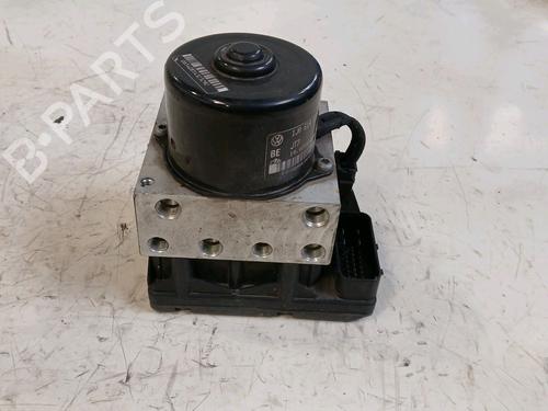 Used ABS pump VW GOLF IV (1J1) [1997-2008]  23968819