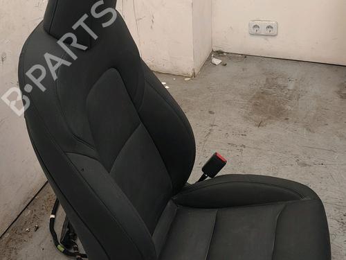 Right front seat TESLA MODEL Y (5YJY) Long Range All-wheel Drive | BP34463563C16 - Image 4