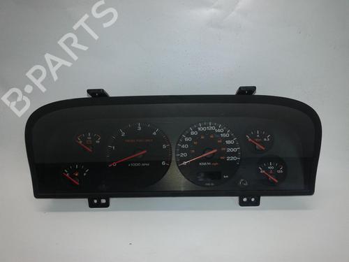 Used Instrument cluster JEEP GRAND CHEROKEE II (WJ, WG) 3.1 TD 4x4 (140 hp) 19684168