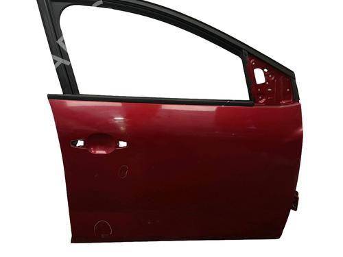Used Right front door Right front door DACIA SANDERO III 1.0 TCe 90 (91 hp) 35985334 35985334