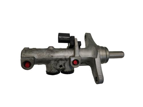 Used Brake master cylinder Brake master cylinder VW POLO V (6R1, 6C1) 1.6 TDI (90 hp) 34551818 34551818