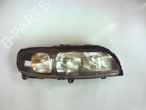 Used Right headlight Right headlight VOLVO V70 II (285) 2.4 D (131 hp) 34490858 34490858