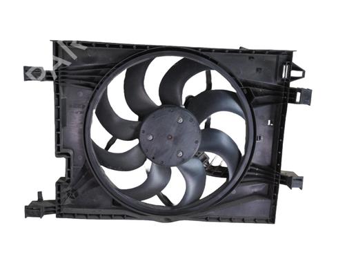 Used Radiator fan Radiator fan RENAULT ZOE (BFM_) ZOE (88 hp) 33404661 33404661
