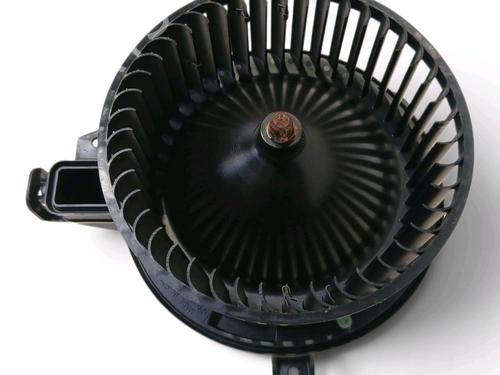 Used Heater blower motor Heater blower motor SKODA SCALA (NW1) 1.0 TSI (95 hp) 40512488 40512488