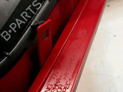 Used Right taillight Right taillight PEUGEOT 107 (PM_, PN_) 1.0 (68 hp) 33978495 33978495