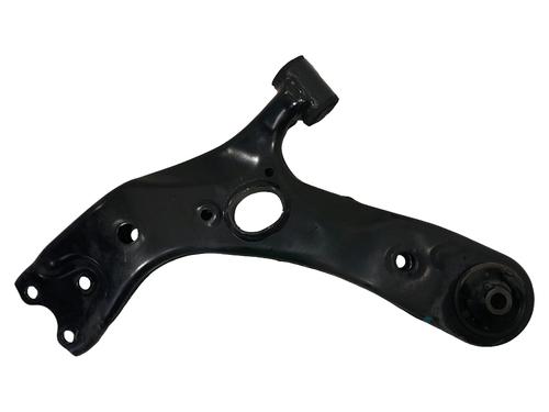 Used Left front suspension arm Left front suspension arm TOYOTA AURIS (_E18_) 1.8 Hybrid (ZWE186_, ZWE186R) (136 hp) 34550161 34550161