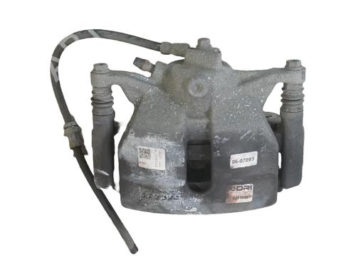 right-front-brake-caliper-seat-leon-st-5f8-2012-2013-2014-2015-2016-2017-2018-2019-2020-33408538 main image