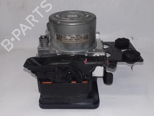 Used ABS pump RENAULT TRAFIC II Van (FL) [2001-2025]  24129763