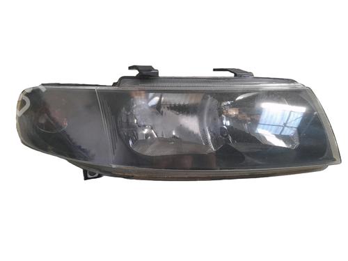 Used Right headlight SEAT LEON (1M1) 1.6 16 V (105 hp) 27930506