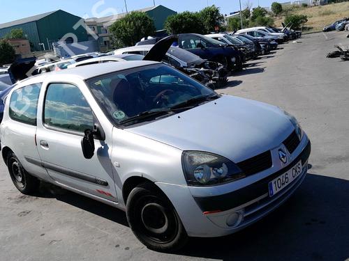 Used Right front door RENAULT CLIO II (BB_, CB_) 1.2 (BB0A, BB0F, BB10, BB1K, BB28, BB2D, BB2H, CB0A,... (58 hp) 15081549