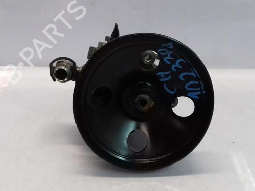 Used Steering pump Steering pump MERCEDES-BENZ E-CLASS (W210) E 240 (210.061) (170 hp) 35730672 35730672