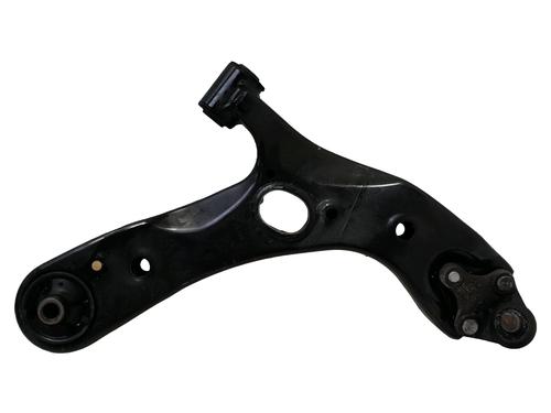 Used Right front suspension arm Right front suspension arm TOYOTA VERSO (_R2_) 1.6 D4-D (WAR20_) (112 hp) 34548615 34548615