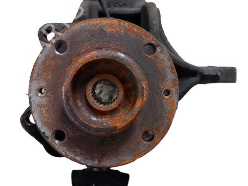 Used Left front steering knuckle Left front steering knuckle CITROËN C3 III (SX) 1.2 PureTech 82 (83 hp) 33409901 33409901