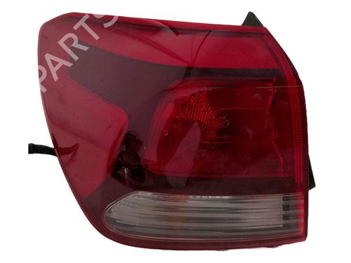 left-taillight-kia-rio-iv-yb-sc-fb-2017-33407836 main image