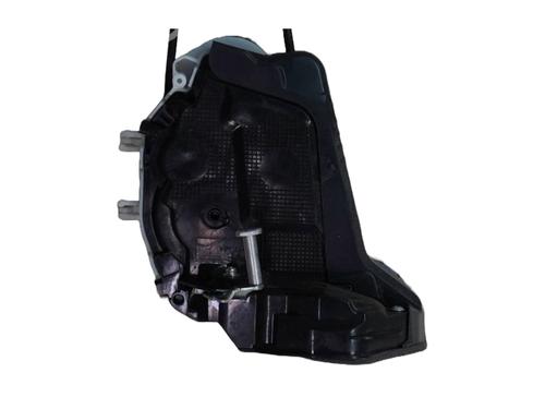 Used Rear left lock TOYOTA YARIS (_P13_) 1.5 Hybrid (NHP130_, NHP130) (101 hp) 19687206