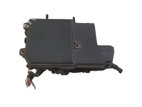 Used Fuse box Fuse box RENAULT MEGANE IV Hatchback (B9A/M/N_) 1.2 TCe 100 (B9MS) (100 hp) 35734262 35734262