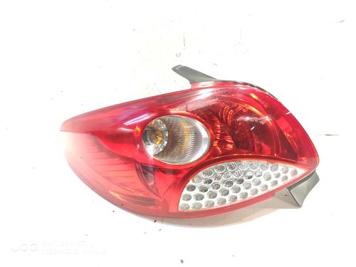 Used Left taillight PEUGEOT 206+ (2L_, 2M_) 1.4 HDi eco 70 (68 hp) 14447372