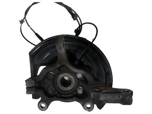 Used Left front steering knuckle NISSAN JUKE (F15) 1.2 DIG-T (115 hp) 21174316
