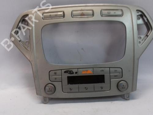 Used Climate control Climate control FORD MONDEO IV Turnier (BA7) [2007-2015] 40511560 40511560