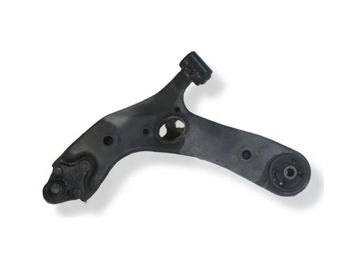 Used Left front suspension arm Left front suspension arm TOYOTA AURIS (_E15_) 1.4 D-4D (NDE150_, NDE150R) (90 hp) 33406101 33406101