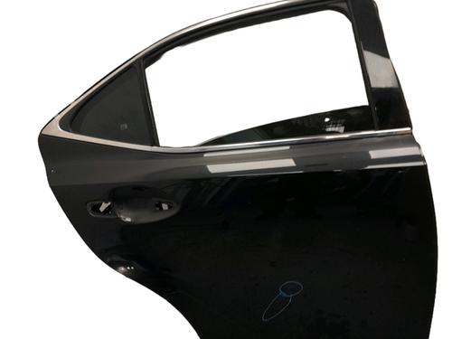 right-rear-door-lexus-is-iii-_e3_-2013-33408738 main image