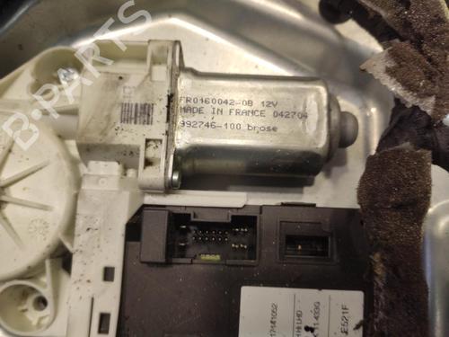 Used Front right window mechanism Front right window mechanism VOLVO V50 (545) [2003-2012] 34487932 34487932
