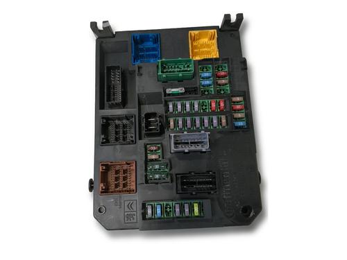 fuse-box-citroen-c4-ii-nc_-2009-35733150 main image
