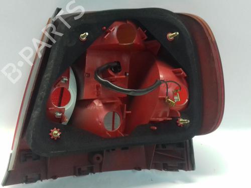 Used Left taillight Left taillight AUDI A4 B6 (8E2) [2000-2005] 34484225 34484225