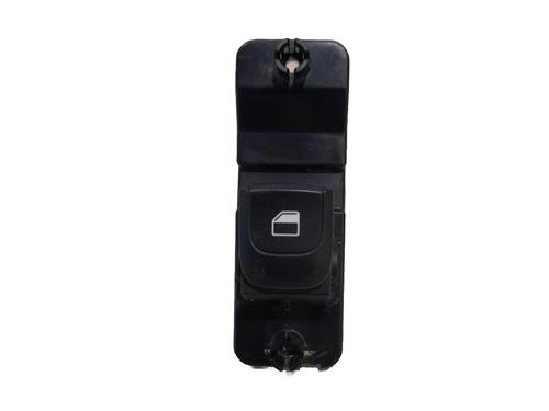 Used Left rear window switch Left rear window switch KIA STONIC (YB) 1.0 T-GDi (120 hp) 34466768 34466768
