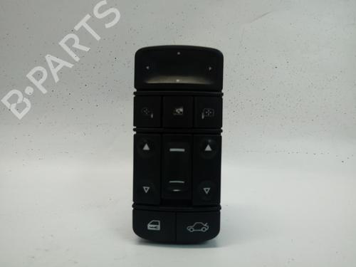 Used Left front window switch OPEL VECTRA B (J96) [1995-2004]  18700485