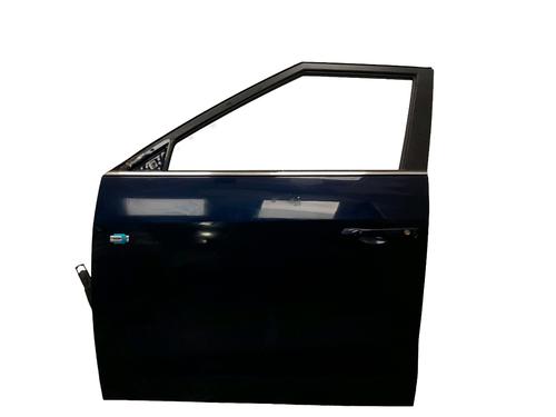left-front-door-ssangyong-tivoli-2015-34550398 main image