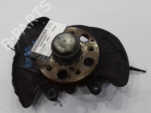 Used Right front steering knuckle Right front steering knuckle MERCEDES-BENZ C-CLASS (W203) C 200 CDI (203.007) (122 hp) 34484408 34484408