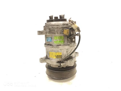 AC-Kompressor VOLVO V70 I (875, 876) [1995-2000]  18703152