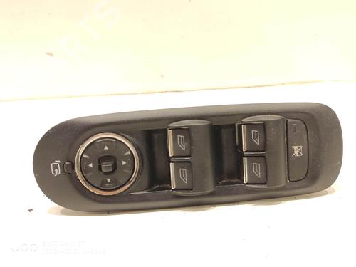 Used Left front window switch FORD MONDEO III (B5Y) [2000-2007]  18701999