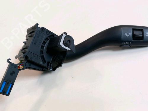 Used Steering column stalk AUDI TT Roadster (8J9) 2.0 TFSI (200 hp) 19046153