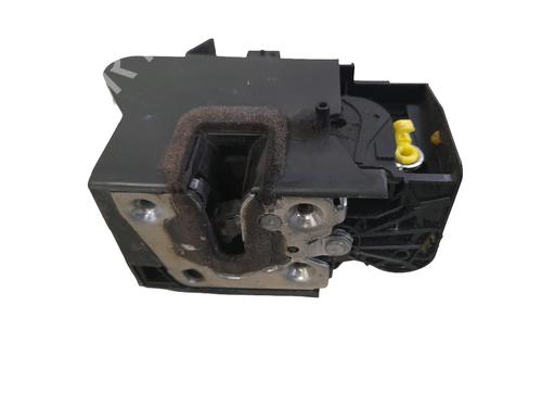 rear-left-lock-dacia-sandero-iii-2021-34551665 main image