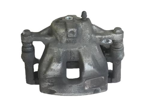 Used Left front brake caliper Left front brake caliper TOYOTA COROLLA Cross (ZVG1_, ZSG1_, MXGH1_, MXGA1_) 1.8 Hybrid (ZVG10, ZVG11, XG1T) (98 hp) 33408252 33408252