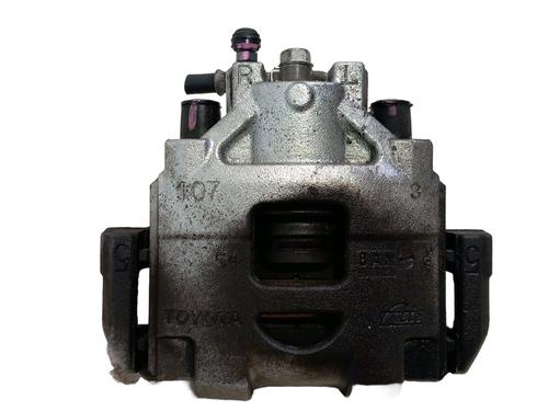 right-front-brake-caliper-toyota-yaris-_p13_-2010-2011-2012-2013-2014-2015-2016-2017-2018-2019-2020-33408668 main image