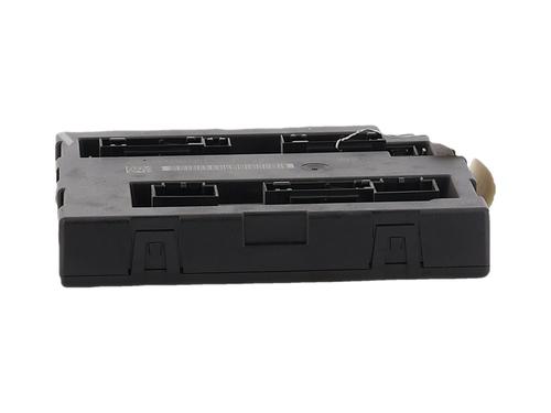Used Fuse box Fuse box 38757499 38757499