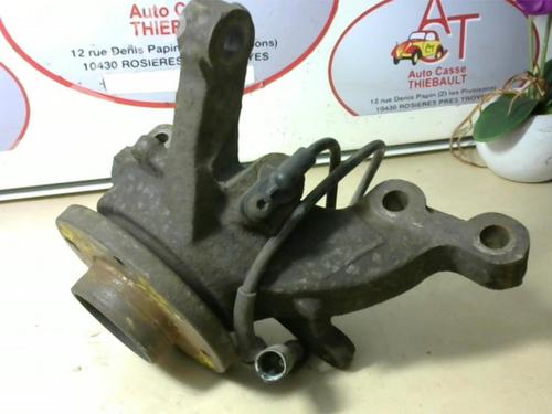Right front steering knuckle RENAULT MEGANE Scenic (JA0/1_) 1.6 e (JA0F) | BP12970147M26