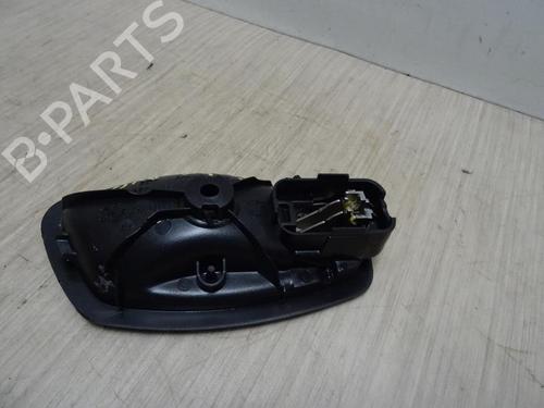 Used Front left interior door handle RENAULT CAPTUR I (J5_, H5_) 0.9 TCe 90 (90 hp) 12971661