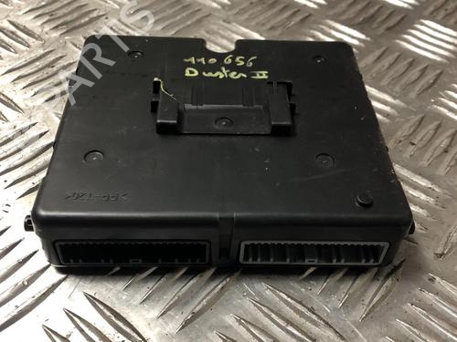 Used Control unit DACIA DUSTER (HM_) 1.5 dCi 115 (HMAD) (116 hp) 31187929