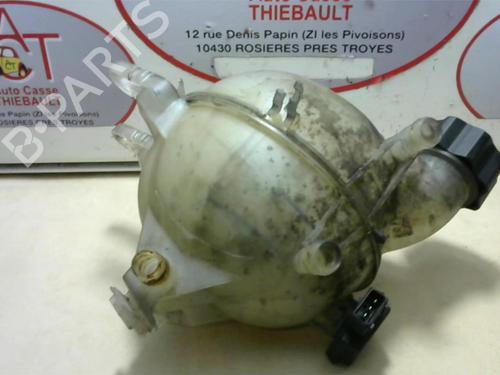 Used Expansion tank PEUGEOT 1007 (KM_) 1.4 HDi (68 hp) 13273770