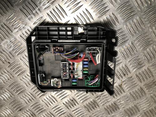 Sikringsdåse RENAULT CAPTUR II (HF_) TCe 130 (HFMF) (131 hp) 31245964