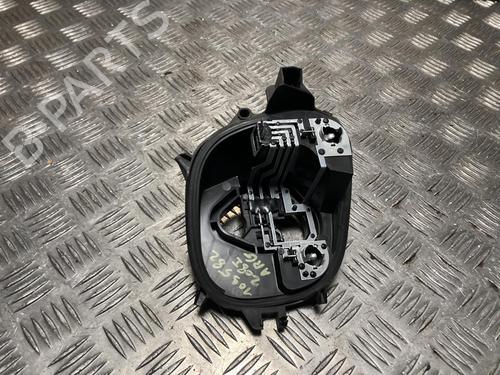 Luce targa PEUGEOT 208 I (CA_, CC_) 1.2 VTI 82 (82 hp) 31696648