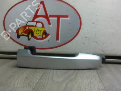 Used Rear right exterior door handle TOYOTA RAV 4 II (_A2_) 2.0 D 4WD (CLA20_, CLA21_, CLA20R, CLA21R) (116 hp) 13284596