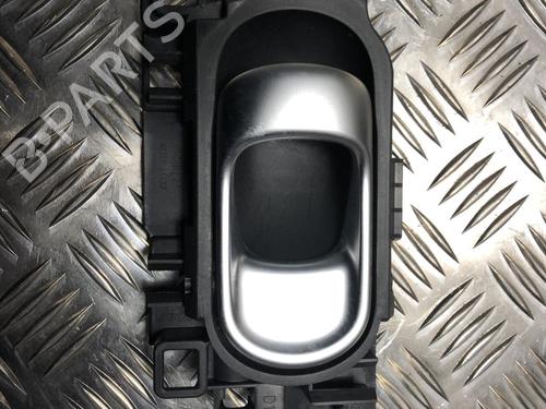 Used Front right interior door handle CITROËN C3 AIRCROSS II (2R_, 2C_) 1.2 PureTech 110 (2RHNZB, 2RHNZW, 2RHNPX, 2RHNPJ) (110 hp) 26731631