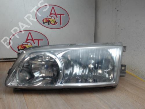 Used Left headlight HYUNDAI H-1 / STAREX Bus (A1) 2.5 TCi (99 hp) 20618494