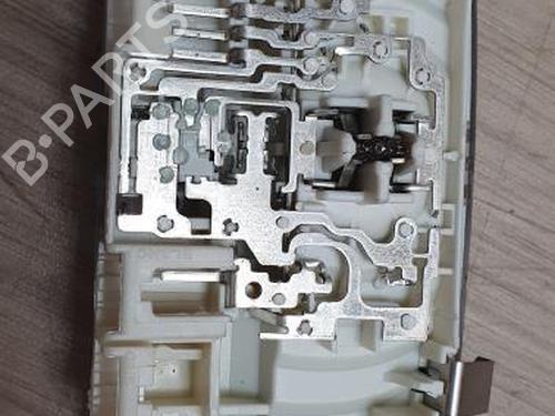 Used Interior roof light PEUGEOT 5008 (0U_, 0E_) 1.6 HDi (110 hp) 13269344